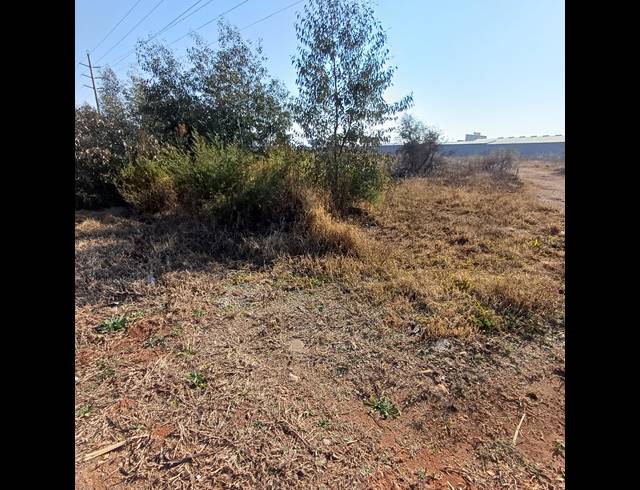 1.60HA VACANT LAND FOR SALE IN HIGHBURY